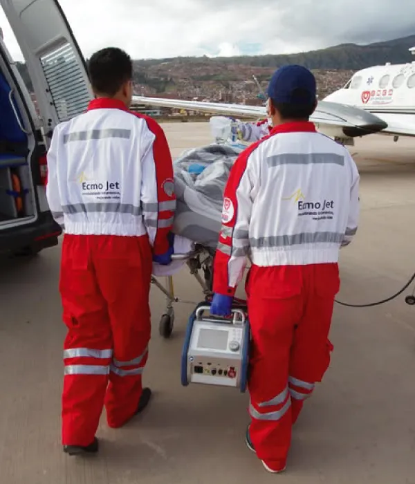 5-ama-asistencia-aerea-escolta-medica_3_11zon